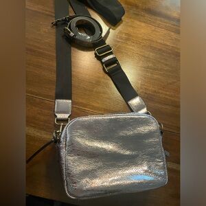 Universal Threads Crossbody- black and rose gold.